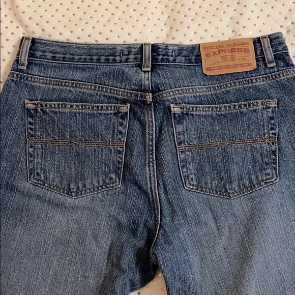 Express Jeans - Picture 2 of 4